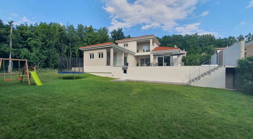 Photo of The Beautiful Sea