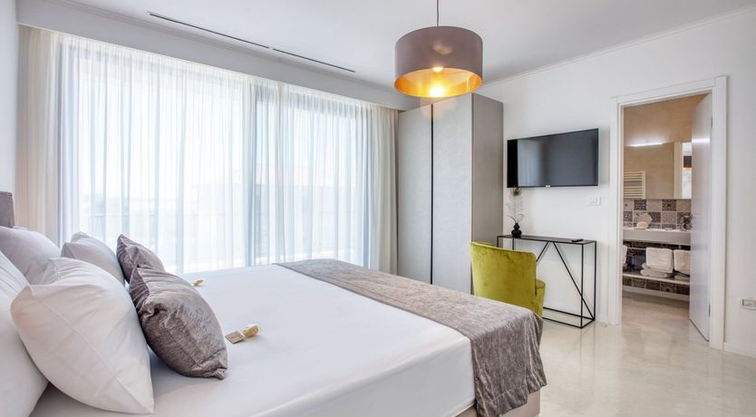 Photo of Beaming Eye