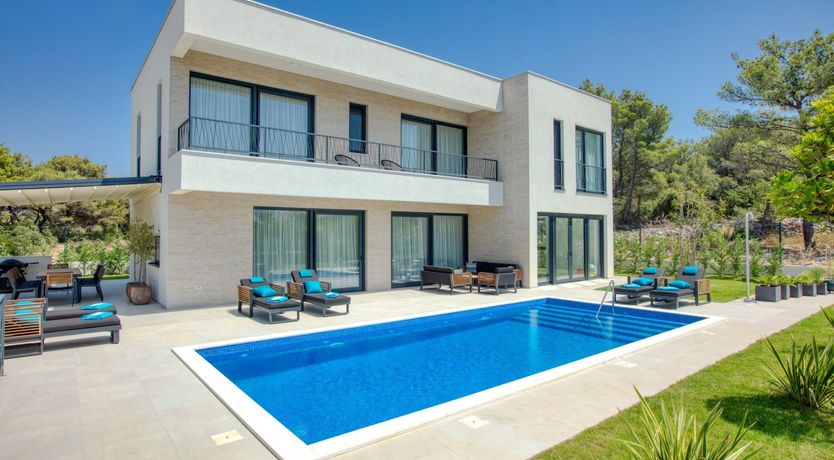 Photo of Beaming Eye