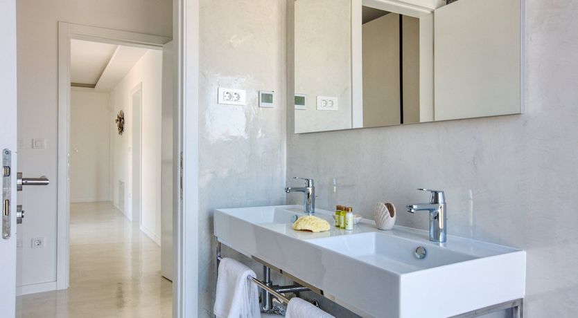 Photo of Beaming Eye