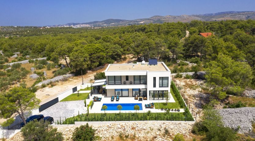 Photo of Beaming Eye