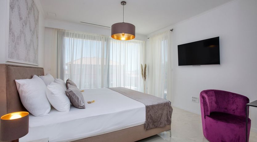 Photo of Beaming Eye