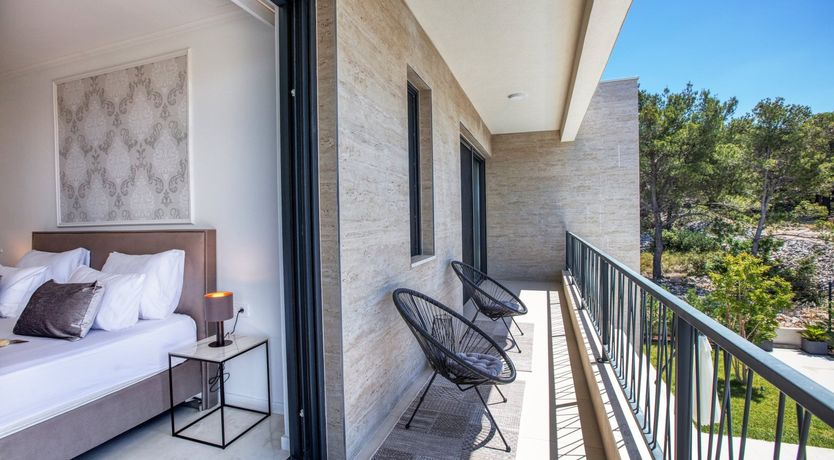 Photo of Beaming Eye