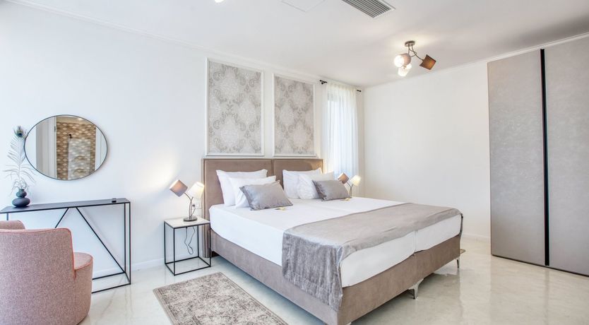 Photo of Beaming Eye