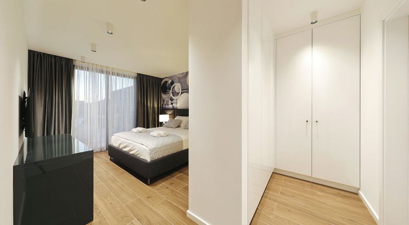 Photo of Silhouettes of the Sea