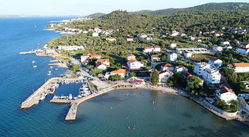 Photo of Silhouettes of the Sea