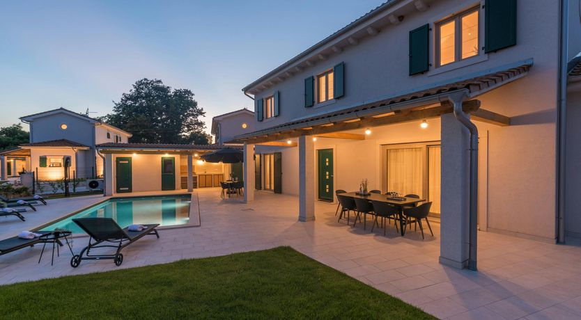 Photo of Lost in the Rainbow