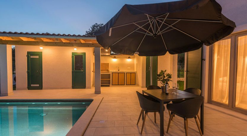 Photo of Lost in the Rainbow