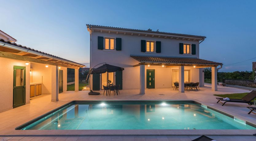 Photo of Lost in the Rainbow