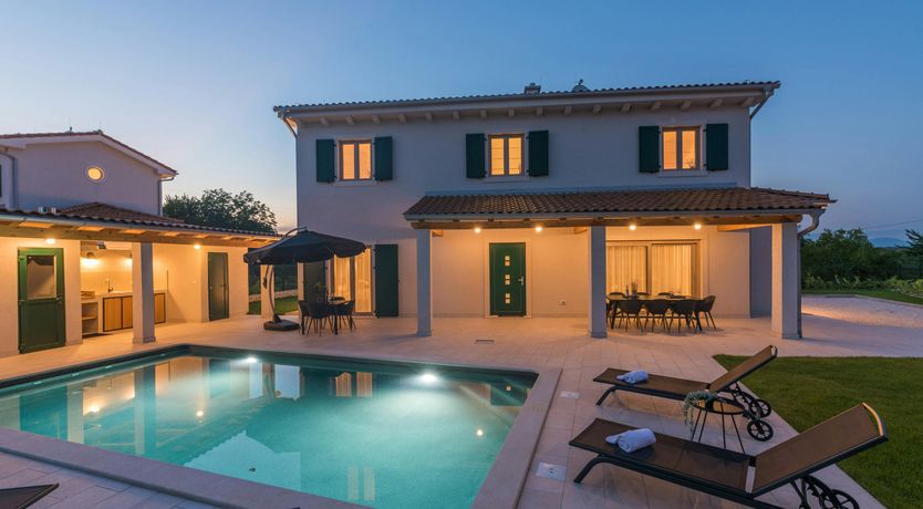 Photo of Lost in the Rainbow