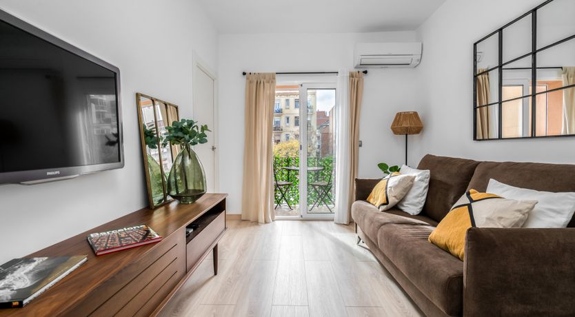 Photo of The White Elephant