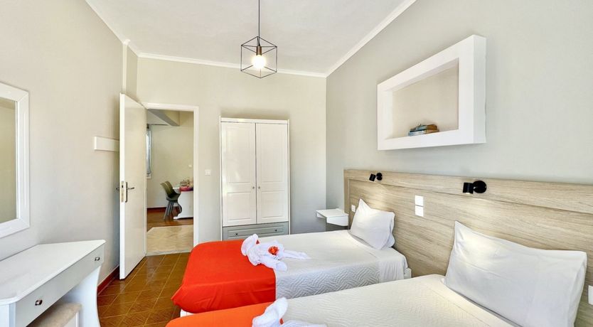 Photo of The Artist's Sea