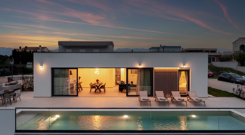 Photo of Swallows & Wrens