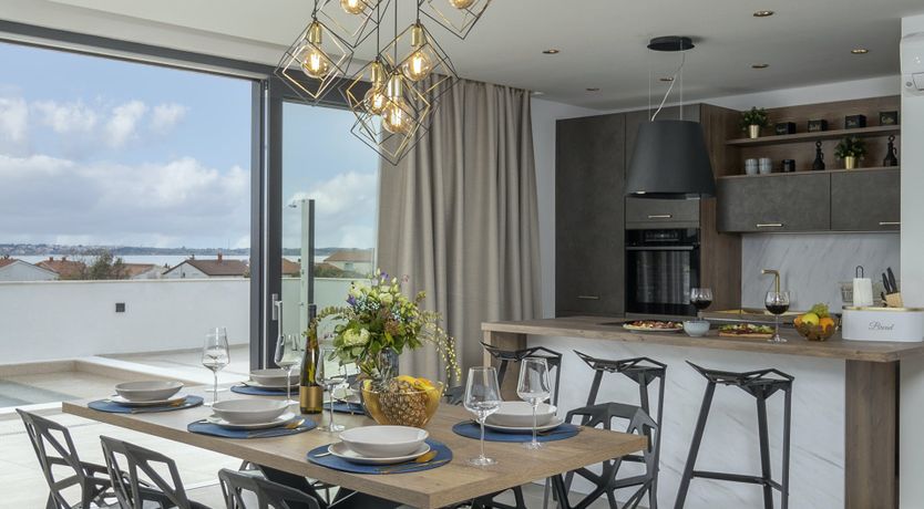 Photo of Swallows & Wrens