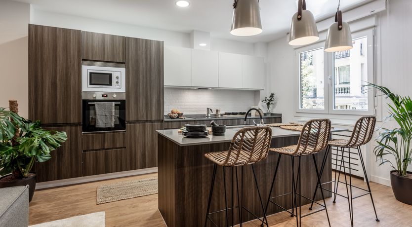 Photo of Tropical Outline