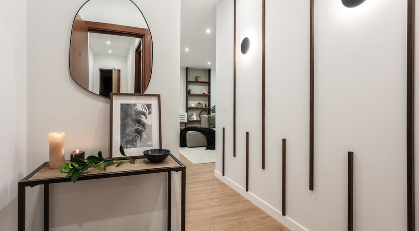 Photo of Tropical Outline