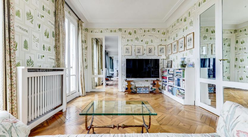 Photo of Monsieur Monsieur