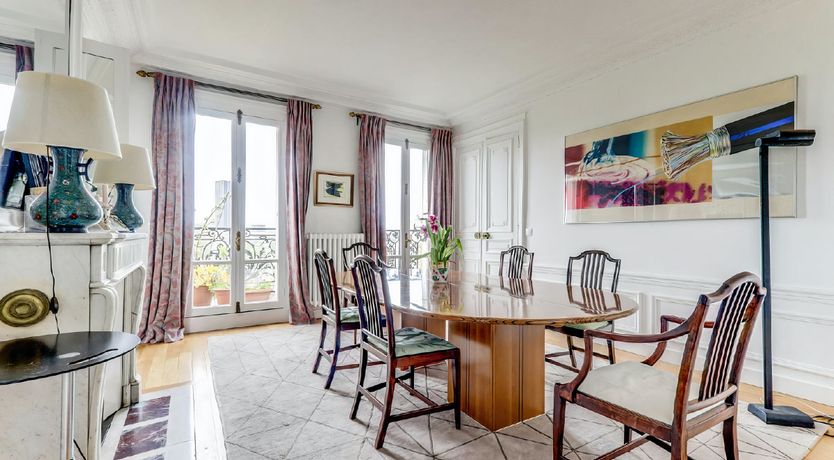 Photo of Monsieur Monsieur