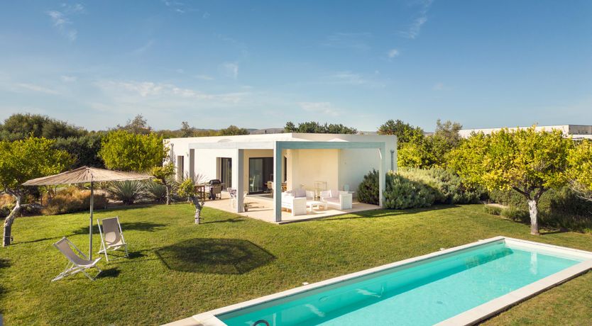 Photo of Lemons & Lavender