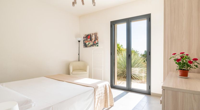 Photo of Lemons & Lavender