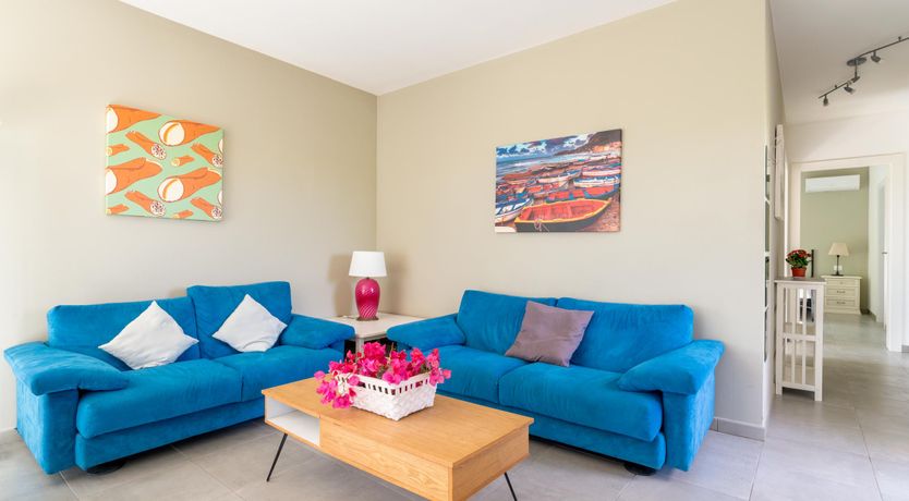 Photo of Lemons & Lavender