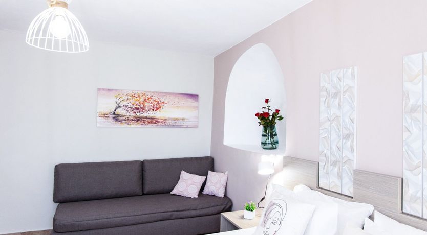 Photo of Sunflowers & Stone