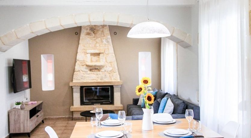 Photo of Sunflowers & Stone