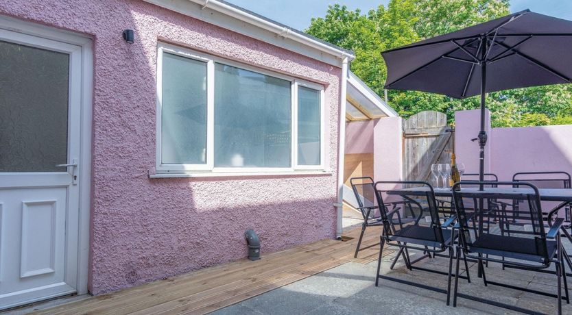 Photo of The Twin Sands