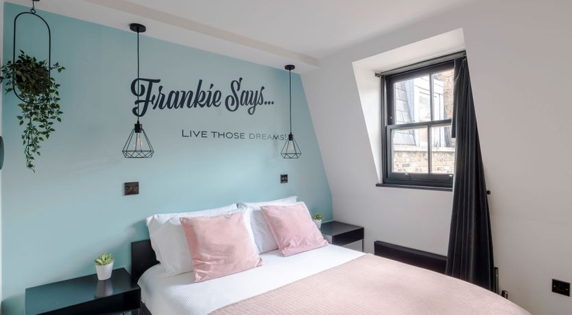 Photo of The Master of Ceremonies