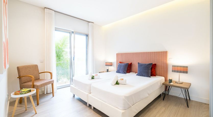 Photo of Alabaster Summer