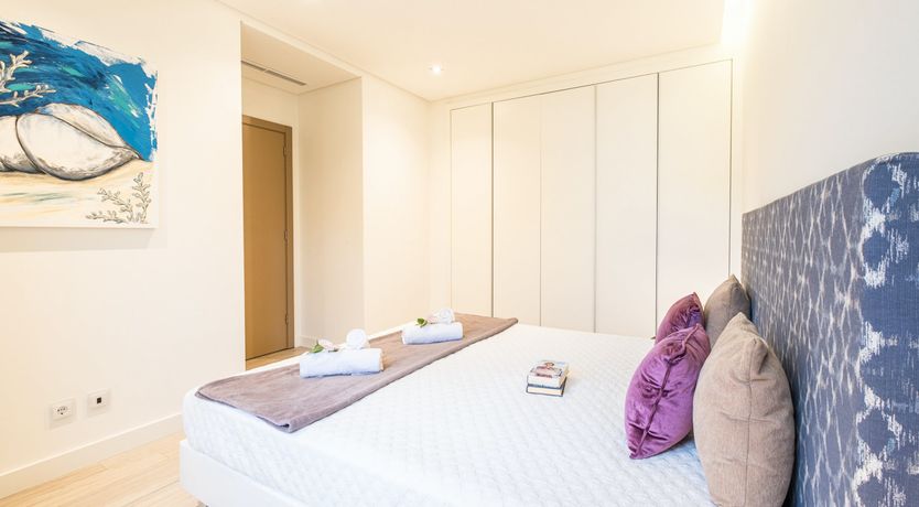 Photo of Alabaster Summer