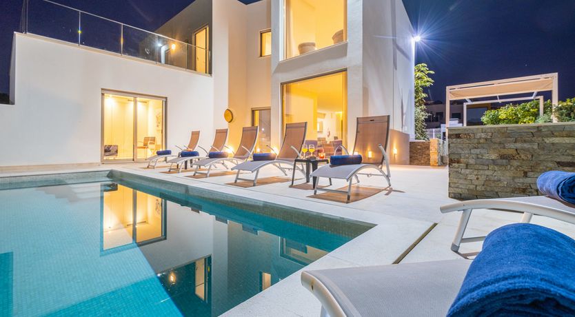 Photo of Alabaster Summer