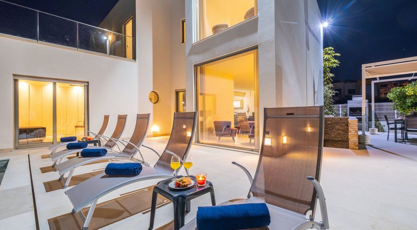 Photo of Alabaster Summer