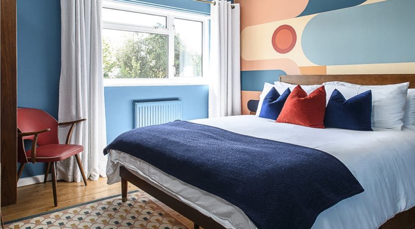 Photo of Retro on the River