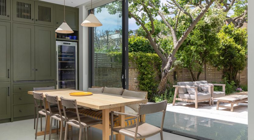 Photo of The New Vibes