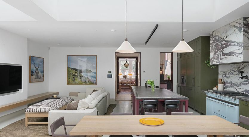 Photo of The New Vibes