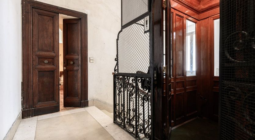 Photo of Neroli & Naples