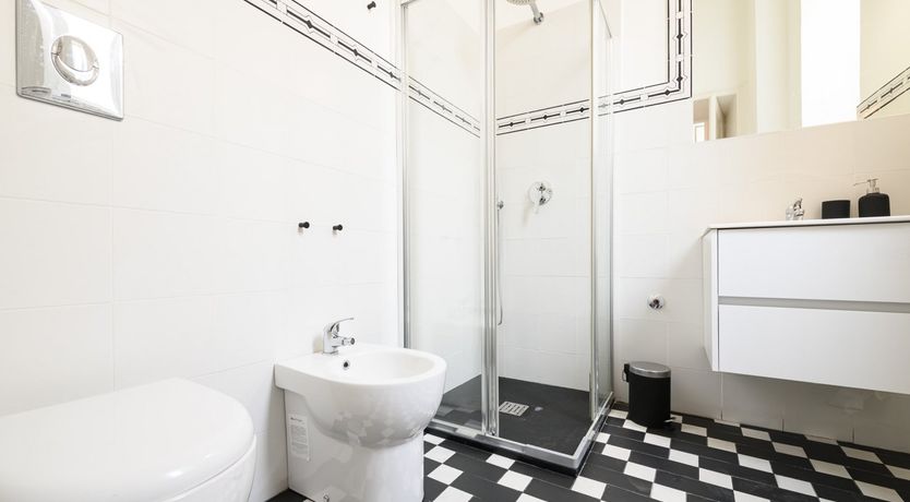 Photo of Neroli & Naples