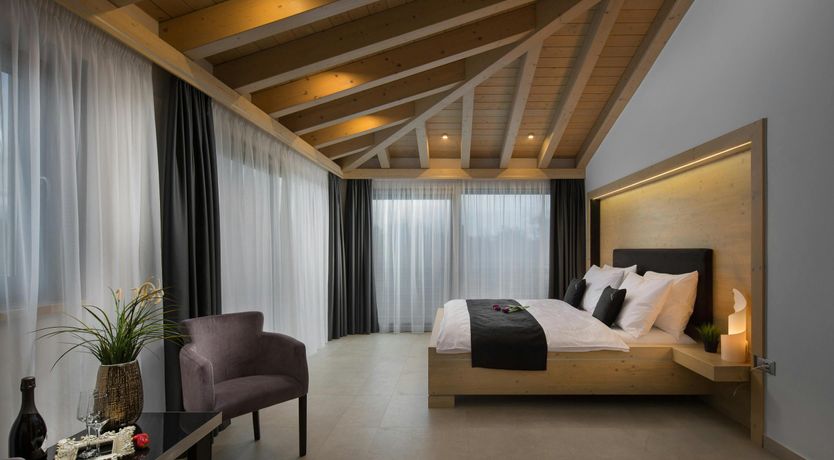 Photo of Aeolian Ope,Aeolian Ope