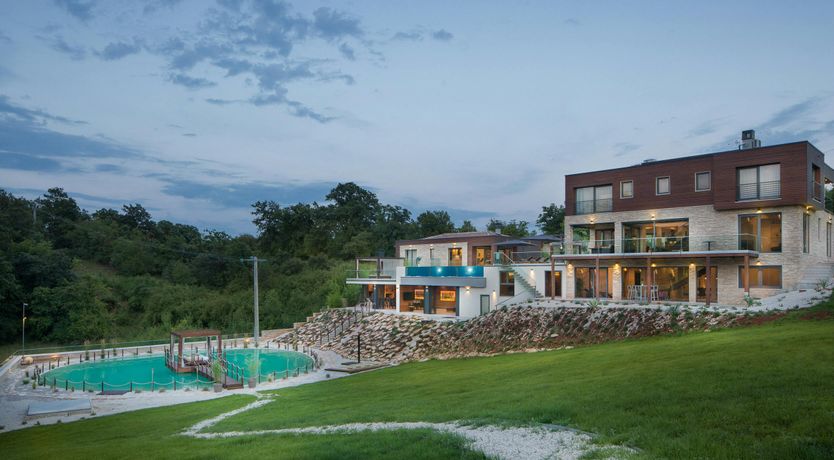 Photo of Aeolian Ope,Aeolian Ope