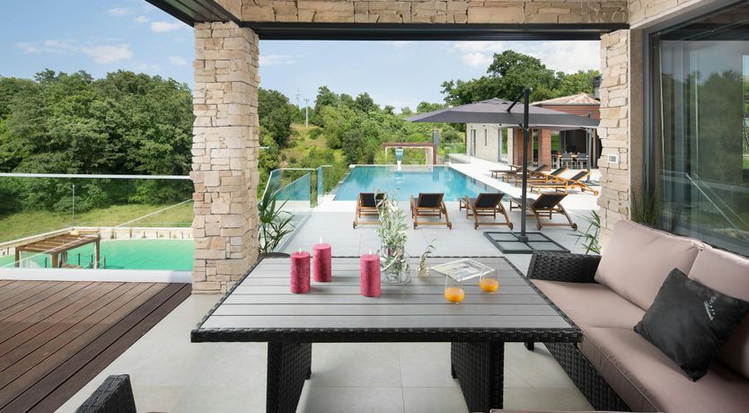 Photo of Aeolian Ope,Aeolian Ope