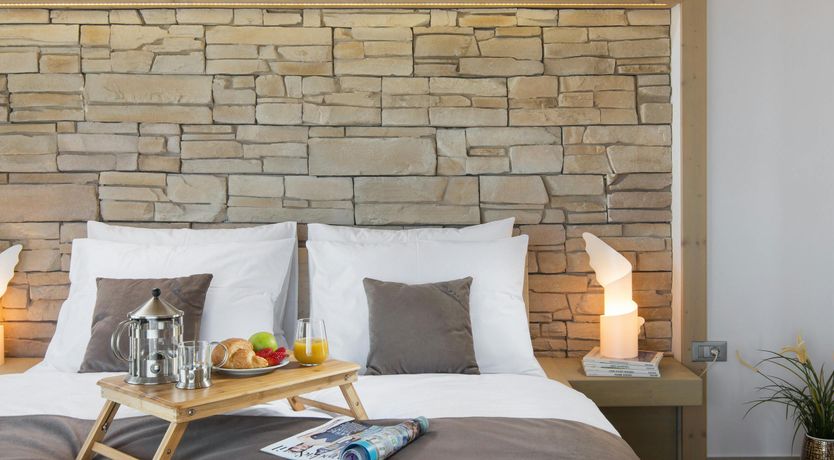 Photo of Aeolian Ope,Aeolian Ope