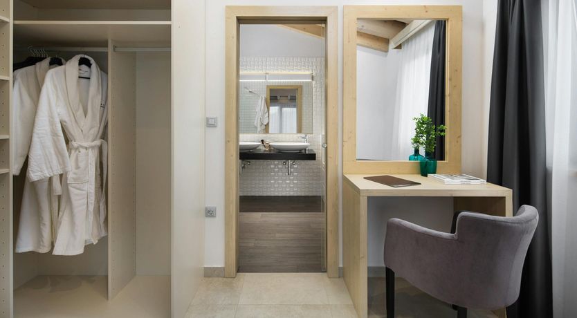 Photo of Aeolian Ope,Aeolian Ope