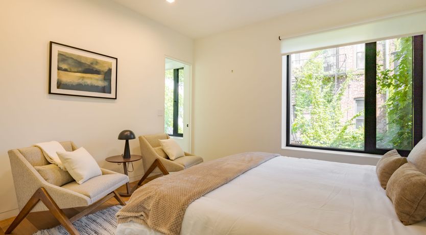 Photo of Brooklyn Romance