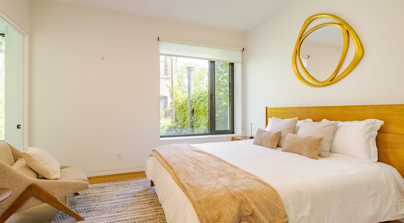 Photo of Brooklyn Romance