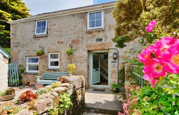 The Captain's Respite Holiday Cottage