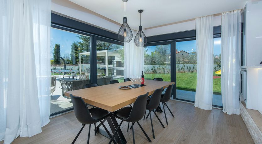 Photo of Mediterranean Ivory