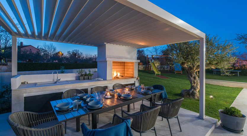 Photo of Mediterranean Ivory