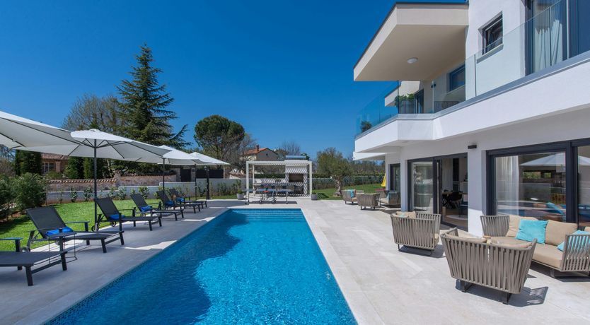 Photo of Mediterranean Ivory