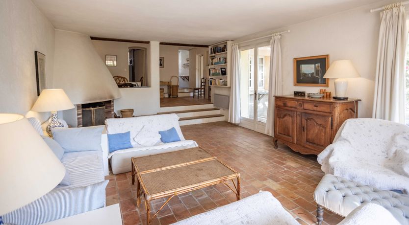 Photo of Shades of Beauty